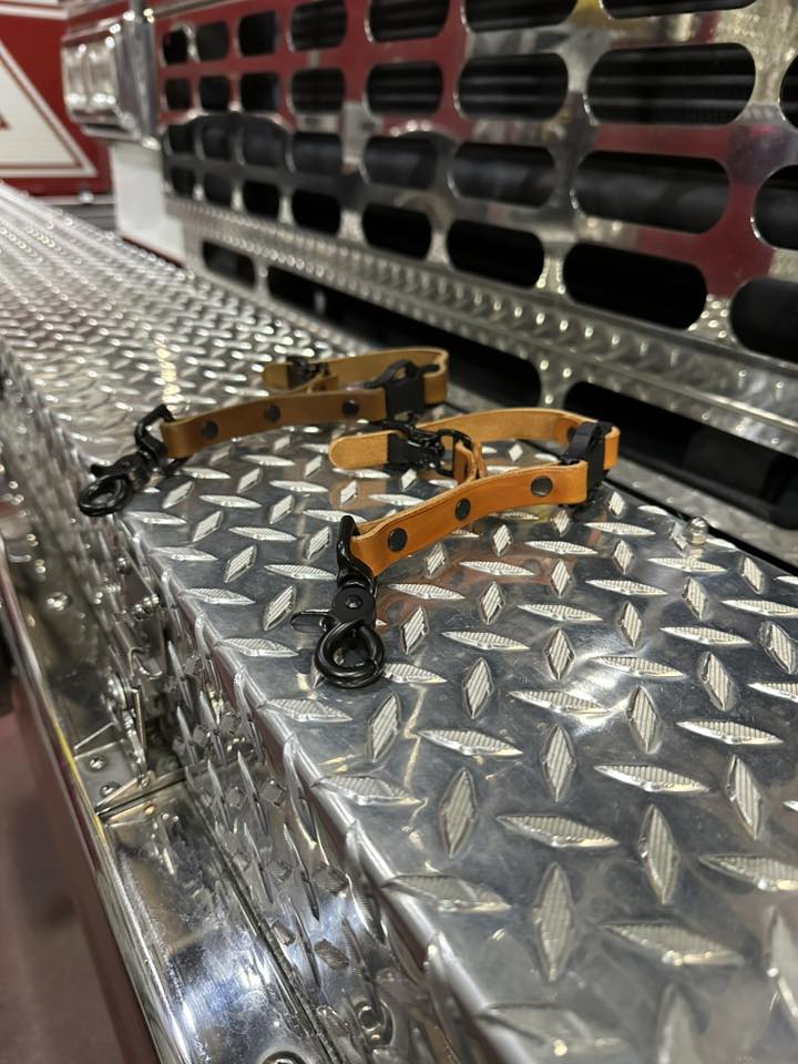 Glove strap